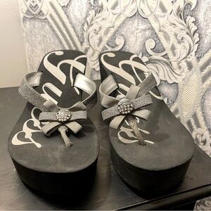 GUESS black/glittery silver platform sandals with rhinestone embellished bows